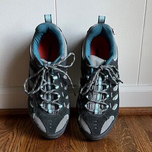 Merrell Women’s Ridgepass Granite Eggshell Hiking Outdoor Camping Shoes Sz 7.5